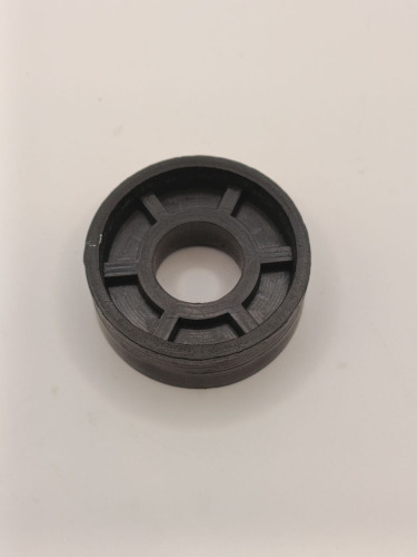 Ролик замка качалки 400А.06.05.091 D40 х 16 мм. внутр. d 16 мм. для лифта КМЗ (L-331)